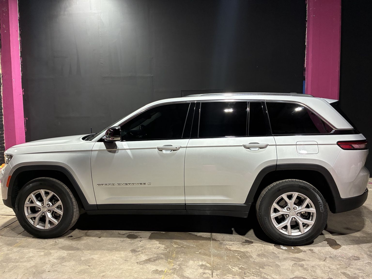 Window tint on a Jeep Grand Cherokee